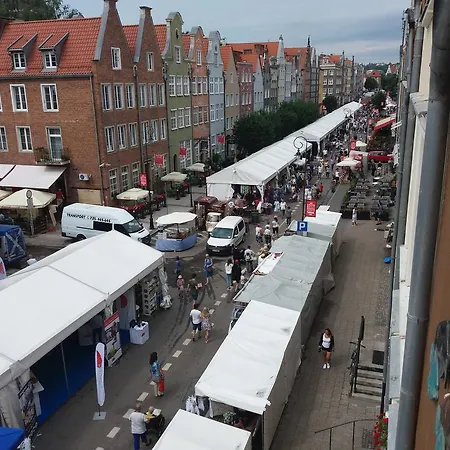 H&t Old Town Szeroka 77 Apartment Gdansk