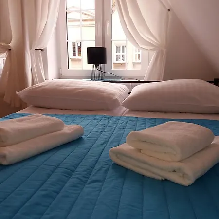 H&t Old Town Szeroka 77