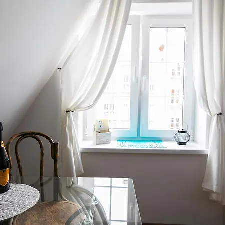 Apartment H&t Old Town Szeroka 77 Danzig