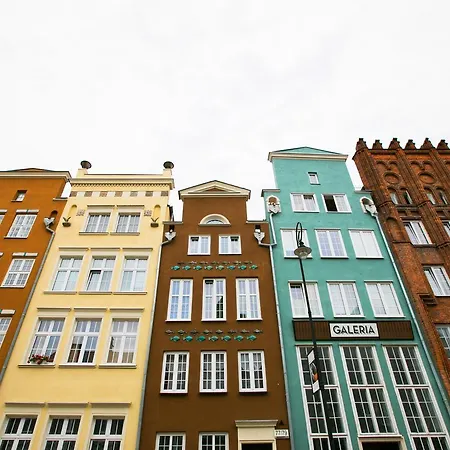 H&t Old Town Szeroka 77